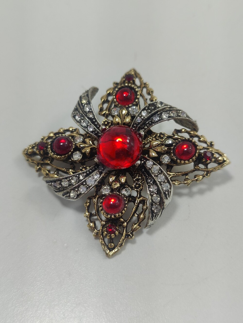 Vintage ART Arthur Pepper Brooch Red Cabochon Rhinestone Maltese Cross Pin